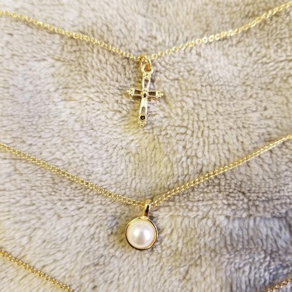 Golden‎ Layered Necklace Set Cross Pearl Butterfly Feather Charm Pendant Fashion - Picture 2 of 7